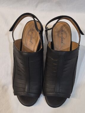 Natural Soul Black  Block Heel With Open-Toe Slingback Sandals